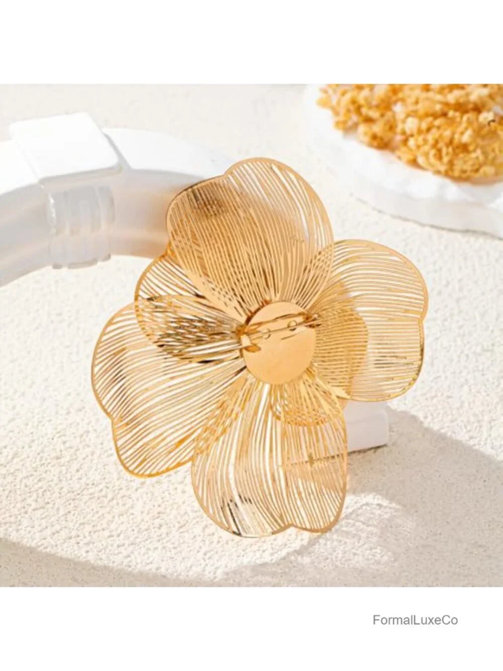 Large Layered Flower Brooches for Women Filigree Lapel Pins
